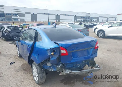 2011 Ford Fiesta Se z USA, uszkodzony, nr VIN 3FADP4BJ1BM151378